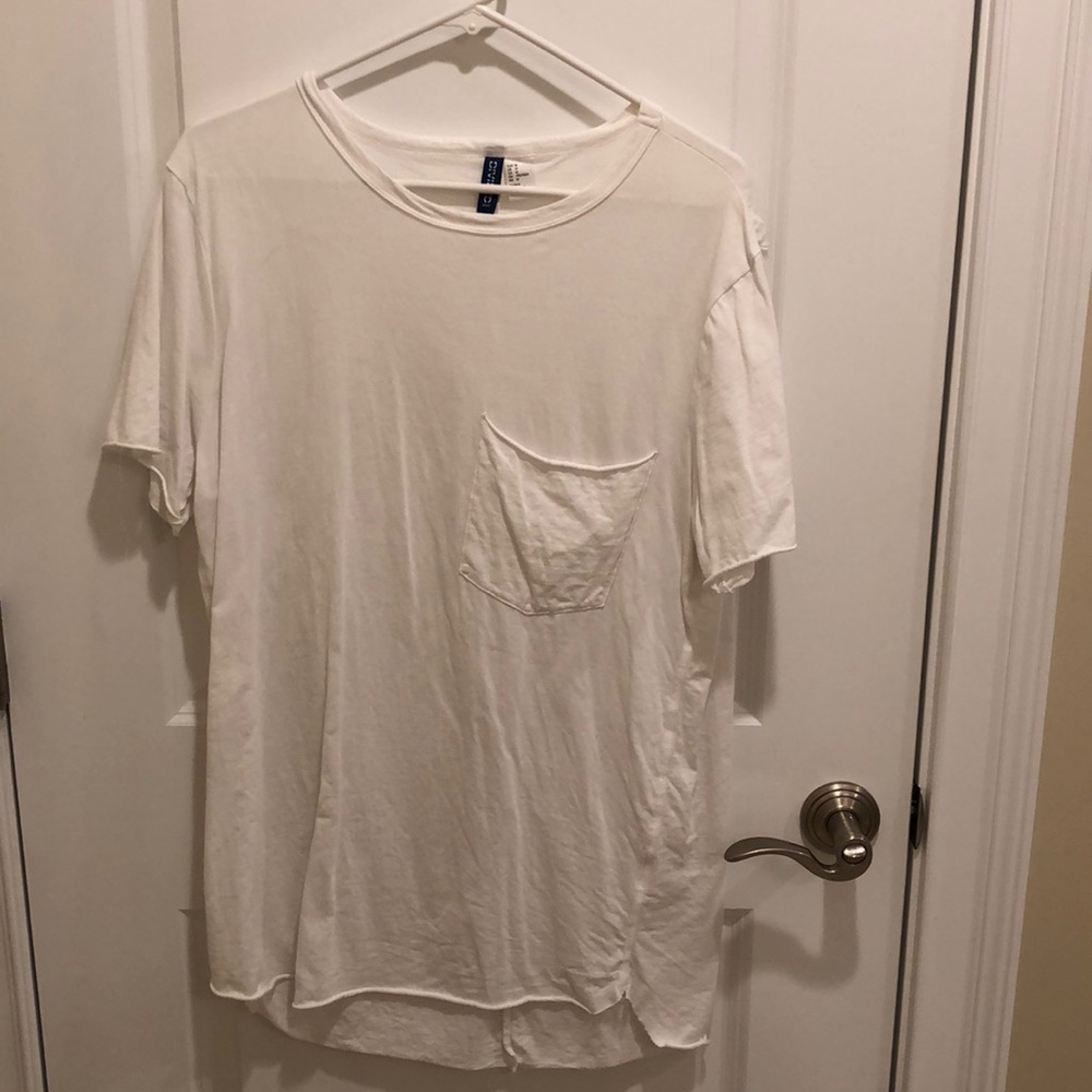 H&M White Long Line Pocket Tee